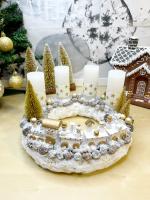 Adventi koszorú arany-fehér vonattal 7