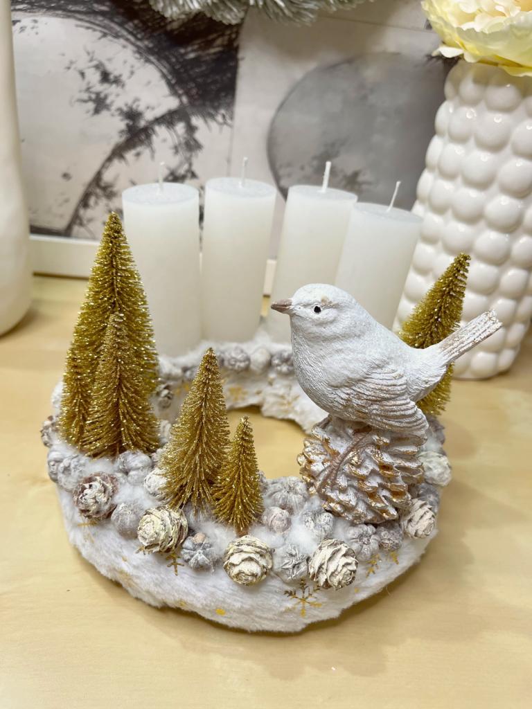 Adventi koszorú arany-fehér madárral 1